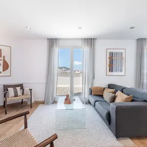 https://arago-312-apartments.catalonia-hotels.com