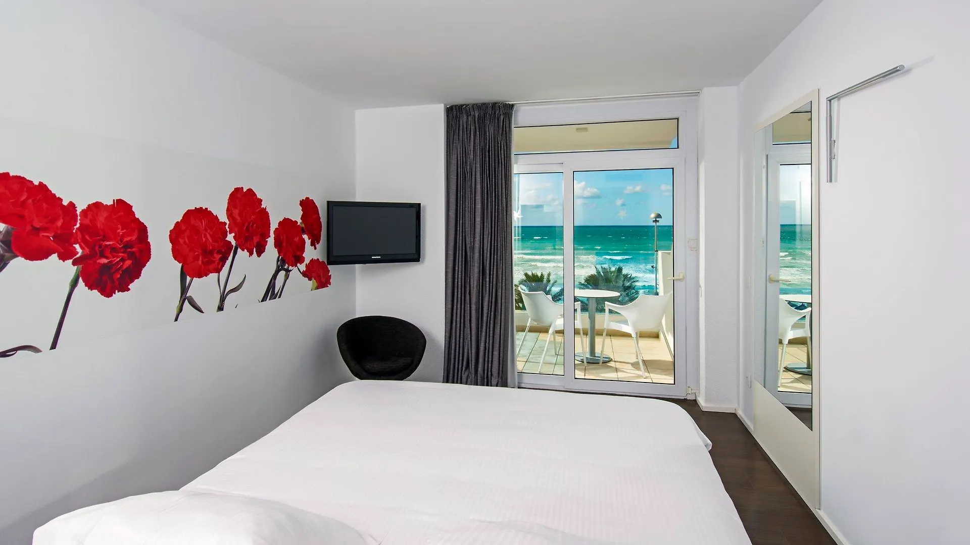 Iberostar Waves Bahia De Palma - Adults Only Hotel Playa de Palma